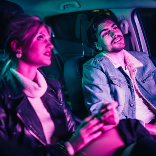 Services - point to point limousine service , hourly city tours,chauffeur service,limo car service,limo city tours