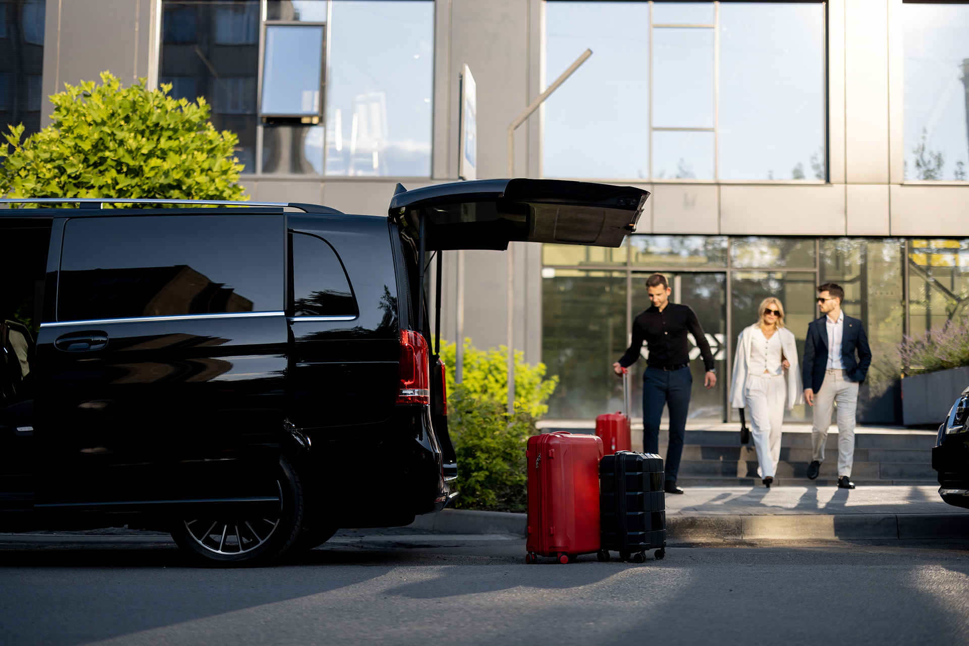 A Class Limo Car Service - slider1 ,