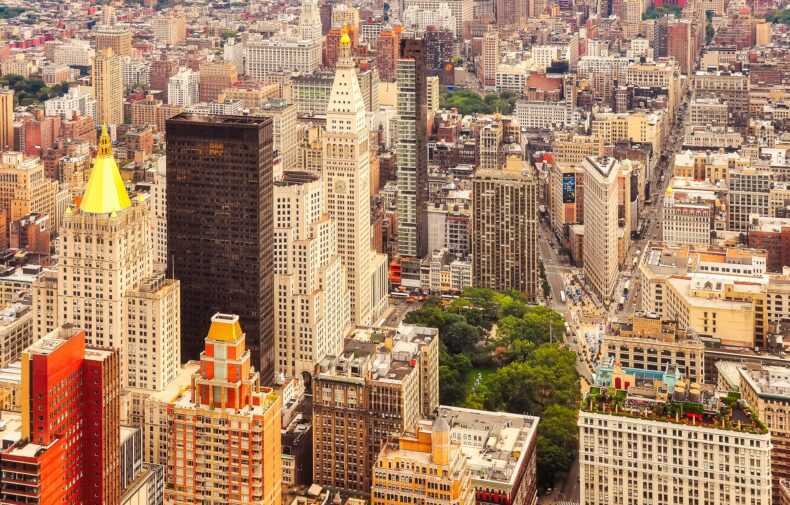 buildings in manhattan