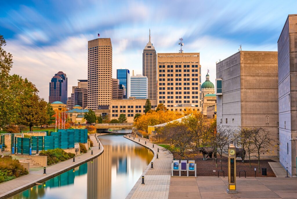 5 Must-Visit Mid-West Cities for your Bucket List - indianapolis indiana usa 2021 08 30 09 33 12 utc , mid-west